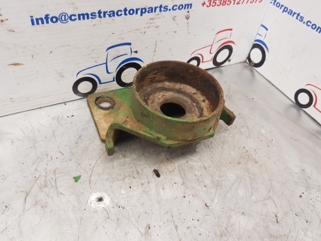 John Deere Se, 6200, 6400 Cab Suspension Bracket Rear Lhs Al75741, Al160993 - Cab suspension for Farm tractor: picture 1 John Deere Se, 6200, 6400 Cab Suspension Bracket Rear Lhs Al75741, Al160993 - Cab suspension for Farm tractor: picture 1