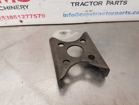 Lamboghini 1056, R714, R724, R584 Fuel Pump Support 0.041.1615.0, 0.053.1615.0 - Fuel pump for Farm tractor: picture 1 Lamboghini 1056, R714, R724, R584 Fuel Pump Support 0.041.1615.0, 0.053.1615.0 - Fuel pump for Farm tractor: picture 1