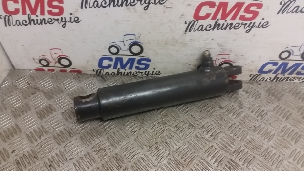 Landini Mythos Series Mythos 115 Hydraulic Lift Cylinder 3654190m91 - Hydraulic cylinder for Farm tractor: picture 2 Landini Mythos Series Mythos 115 Hydraulic Lift Cylinder 3654190m91 - Hydraulic cylinder for Farm tractor: picture 2