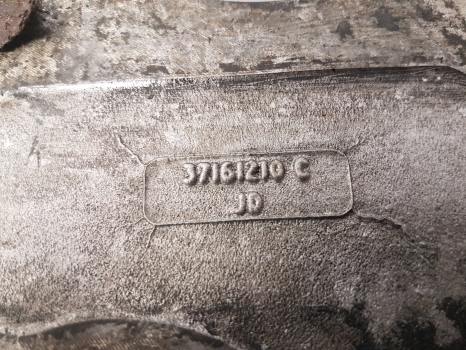 Massey Ferguson 135, 140, 150, Engine Timing Case 37161270 - Engine and parts for Farm tractor: picture 3 Massey Ferguson 135, 140, 150, Engine Timing Case 37161270 - Engine and parts for Farm tractor: picture 3