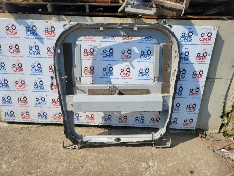Massey Ferguson 4355 Cab Roof 3821700m91, 3807600m91 - Body and exterior: picture 1 Massey Ferguson 4355 Cab Roof 3821700m91, 3807600m91 - Body and exterior: picture 1