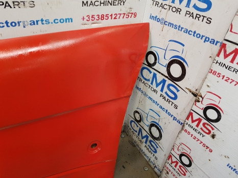 Massey Ferguson 5455, 5435, 5425, 5445, Side Panel Lhs 3809936p93 - Body and exterior: picture 5 Massey Ferguson 5455, 5435, 5425, 5445, Side Panel Lhs 3809936p93 - Body and exterior: picture 5