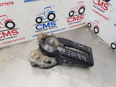 Massey Ferguson 5612, 5712, 5450 Mudguard Hub Bracket Assy Rhs 3909419m91 - Fender: picture 5 Massey Ferguson 5612, 5712, 5450 Mudguard Hub Bracket Assy Rhs 3909419m91 - Fender: picture 5