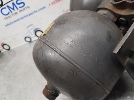 Massey Ferguson 7719 Front Axle Suspension Valve Block 4389933m91, 41293300 - Suspension for Farm tractor: picture 3 Massey Ferguson 7719 Front Axle Suspension Valve Block 4389933m91, 41293300 - Suspension for Farm tractor: picture 3