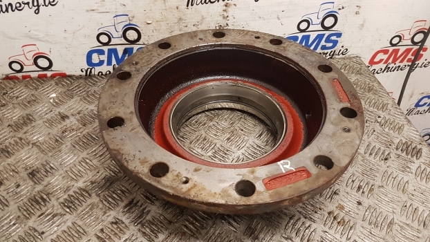 Massey Ferguson 8100 And 8200 Series Hub 3429854m2 - Wheel hub for Farm tractor: picture 1 Massey Ferguson 8100 And 8200 Series Hub 3429854m2 - Wheel hub for Farm tractor: picture 1