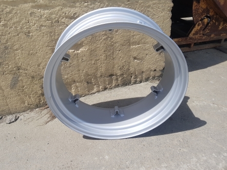 Massey Ferguson, Fordson, Ford, David Brown, International Rear Wheel Rim W10x28 - Rim for Farm tractor: picture 2 Massey Ferguson, Fordson, Ford, David Brown, International Rear Wheel Rim W10x28 - Rim for Farm tractor: picture 2