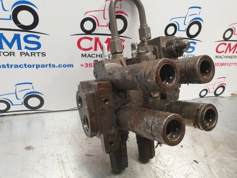 Massey Ferguson Hydraulic Spool Valves 3616205m91, 3582523m1, 3582517m1 - Hydraulic valve for Farm tractor: picture 2 Massey Ferguson Hydraulic Spool Valves 3616205m91, 3582523m1, 3582517m1 - Hydraulic valve for Farm tractor: picture 2