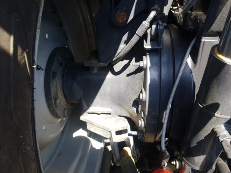 Mccormick X7.650 Rear Half Axle Lhs - Rear axle: picture 2 Mccormick X7.650 Rear Half Axle Lhs - Rear axle: picture 2