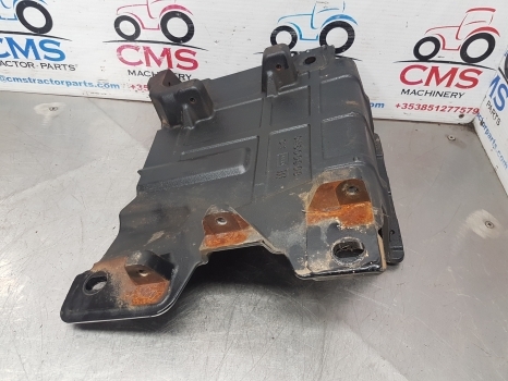 New Holland Case T5.95, T5.75, T5.115 Muffler Support 84600908, 84528662 - Muffler for Farm tractor: picture 5 New Holland Case T5.95, T5.75, T5.115 Muffler Support 84600908, 84528662 - Muffler for Farm tractor: picture 5