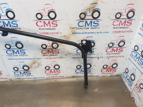 New Holland Case Tm, Mxm, Tl, Tla, Ts Tm120 Door Frame Lhs 82018984 - Door and parts: picture 5 New Holland Case Tm, Mxm, Tl, Tla, Ts Tm120 Door Frame Lhs 82018984 - Door and parts: picture 5