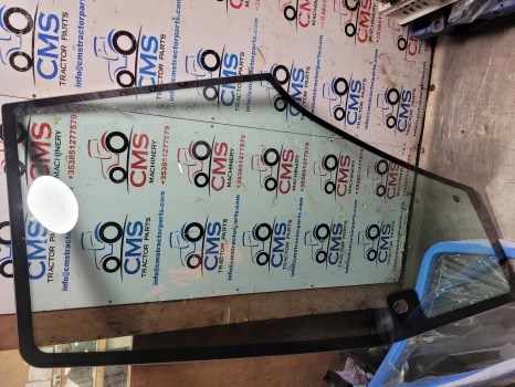 New Holland, Ford, Fiat 40, 60, Ts, M Cab Door Glass Lhs 82000396 - Door and parts: picture 1 New Holland, Ford, Fiat 40, 60, Ts, M Cab Door Glass Lhs 82000396 - Door and parts: picture 1