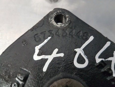 New Holland T5.95, T4, T5, T5000, Transmission Cover 87343448 - Transmission: picture 3 New Holland T5.95, T4, T5, T5000, Transmission Cover 87343448 - Transmission: picture 3