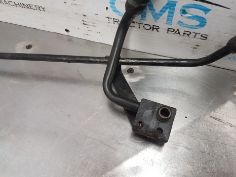 New Holland T7.200, T7.200, T7.185, Air Conditioning Pipes 47485909, 47485910 - Cooling system for Agricultural machinery: picture 4 New Holland T7.200, T7.200, T7.185, Air Conditioning Pipes 47485909, 47485910 - Cooling system for Agricultural machinery: picture 4