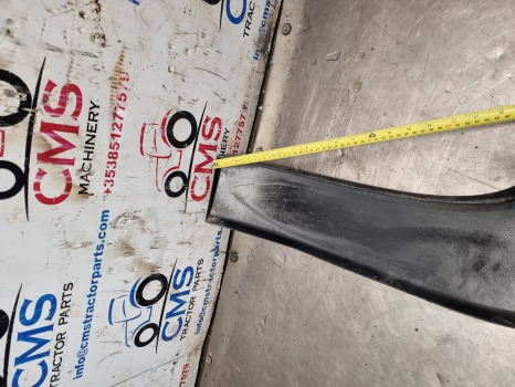 New Holland Tm, Ts, Tl, 35, 60, 40 Series Mudguard Extension Fender Lhs - Fender: picture 4 New Holland Tm, Ts, Tl, 35, 60, 40 Series Mudguard Extension Fender Lhs - Fender: picture 4