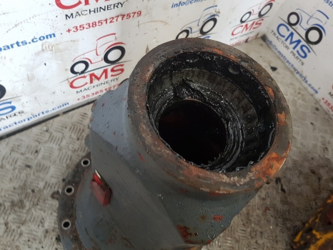 New Holland Tm150, 155, 165, 8360 Rear Axle Housing 5164731 - Rear axle: picture 3 New Holland Tm150, 155, 165, 8360 Rear Axle Housing 5164731 - Rear axle: picture 3