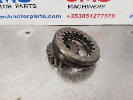 Same Dorado 85, Lamborghini, Deutz, Transmission Sleeve Z19 0.008.5120.0/20 - Transmission: picture 1 Same Dorado 85, Lamborghini, Deutz, Transmission Sleeve Z19 0.008.5120.0/20 - Transmission: picture 1