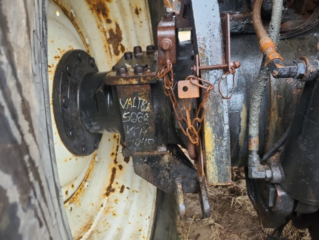 Valtra S280 Rear half axle lhs - Rear axle for Agricultural machinery: picture 1 Valtra S280 Rear half axle lhs - Rear axle for Agricultural machinery: picture 1