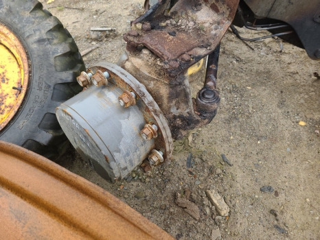 Valtra T174ea Front Axle Hub Lhs Assy Dana Spicer 740/560 755.06.116.01 - Front axle for Agricultural machinery: picture 1 Valtra T174ea Front Axle Hub Lhs Assy Dana Spicer 740/560 755.06.116.01 - Front axle for Agricultural machinery: picture 1