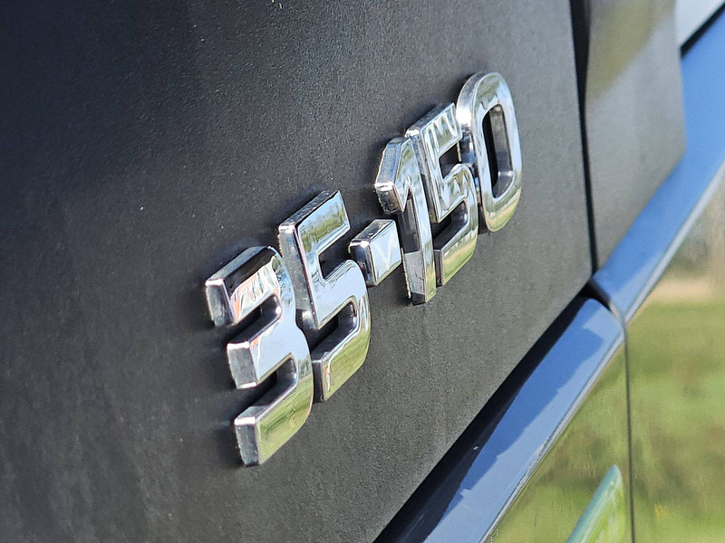Panel van Iveco Daily 35C15 3.0 L 150 L2H2 DL: picture 15