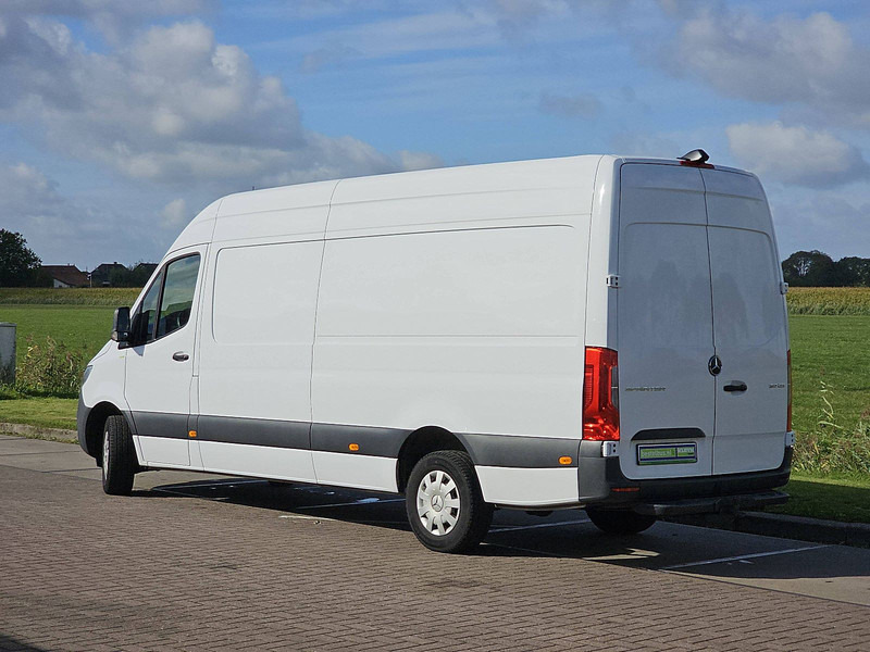 Mercedes-Benz Sprinter 317 L3H2 Maxi Mbux10 AC - Panel van: picture 5 Mercedes-Benz Sprinter 317 L3H2 Maxi Mbux10 AC - Panel van: picture 5