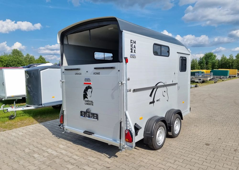 Cheval Liberte Multimax przyczepa na dwa konie | duża siodlarnia | drzwi boczne | 2600 kg DMC | 380×181 cm | ALUMINIOWA | Debon | dostawa | mocna i solidna | - Horse trailer: picture 4 Cheval Liberte Multimax przyczepa na dwa konie | duża siodlarnia | drzwi boczne | 2600 kg DMC | 380×181 cm | ALUMINIOWA | Debon | dostawa | mocna i solidna | - Horse trailer: picture 4