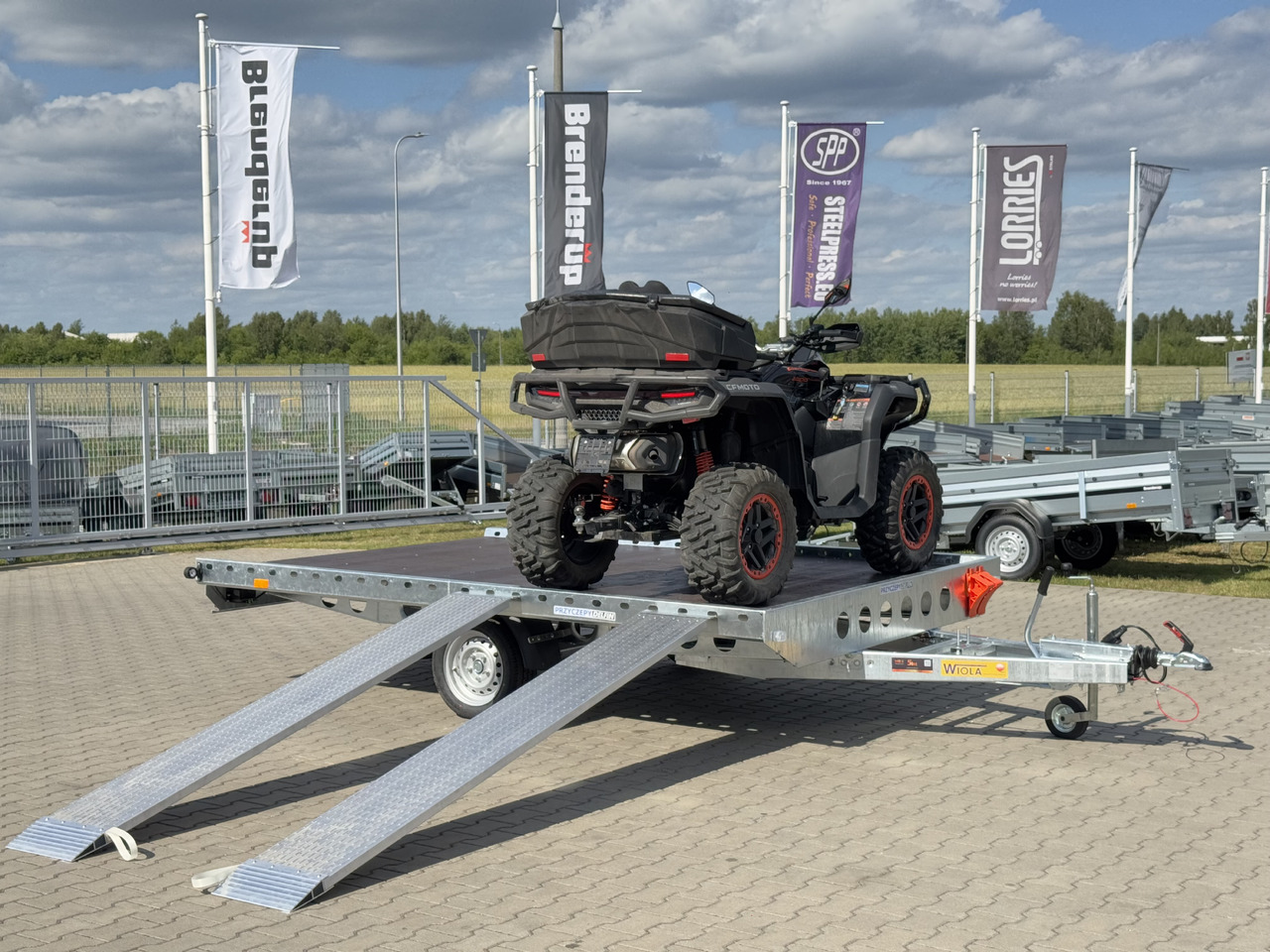 WIOLA QUAD 2H1.5 - przyczepa pod ATV Can-Am Maverick | Polaris RZR | 2 quady - Motorcycle trailer: picture 1 WIOLA QUAD 2H1.5 - przyczepa pod ATV Can-Am Maverick | Polaris RZR | 2 quady - Motorcycle trailer: picture 1
