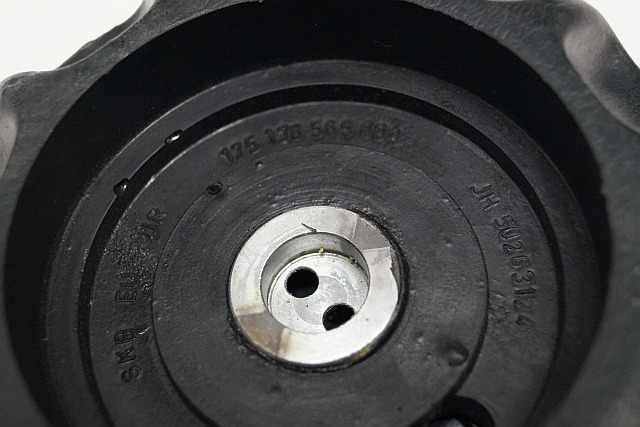 Jungheinrich 50263124 | Stuur Steering wheel ETV from year 2003 till 2011 Stuur Steering wheel ETV from year 2003 till 2011 - Cab and interior for Material handling equipment: picture 3 Jungheinrich 50263124 | Stuur Steering wheel ETV from year 2003 till 2011 Stuur Steering wheel ETV from year 2003 till 2011 - Cab and interior for Material handling equipment: picture 3