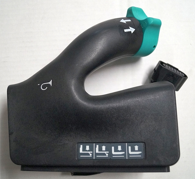 Jungheinrich 51605465 | Rijschakelaar control handle from ESD120 year 2019 sn. 2 - Electrical system for Material handling equipment: picture 2 Jungheinrich 51605465 | Rijschakelaar control handle from ESD120 year 2019 sn. 2 - Electrical system for Material handling equipment: picture 2