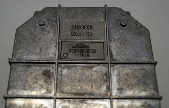 Linde 3903608662 | Rij regeling Drive controller 24V/300A LDC-2711fs10 version 1 - ECU for Material handling equipment: picture 2 Linde 3903608662 | Rij regeling Drive controller 24V/300A LDC-2711fs10 version 1 - ECU for Material handling equipment: picture 2