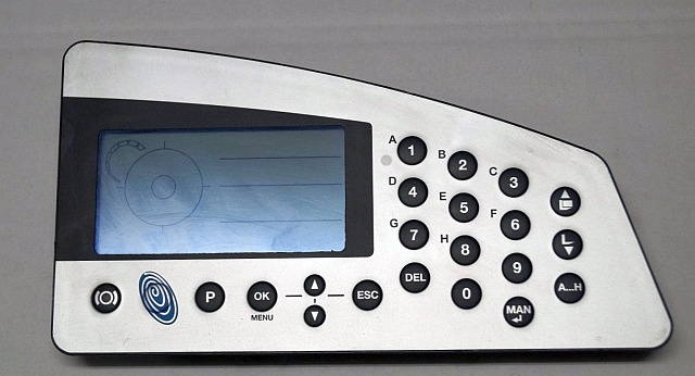 Still 0009460836 | Display V1.03 HW 2.00 Sw. 0.14 399302246/0000 sn K363.00.006 - Dashboard for Material handling equipment: picture 1 Still 0009460836 | Display V1.03 HW 2.00 Sw. 0.14 399302246/0000 sn K363.00.006 - Dashboard for Material handling equipment: picture 1