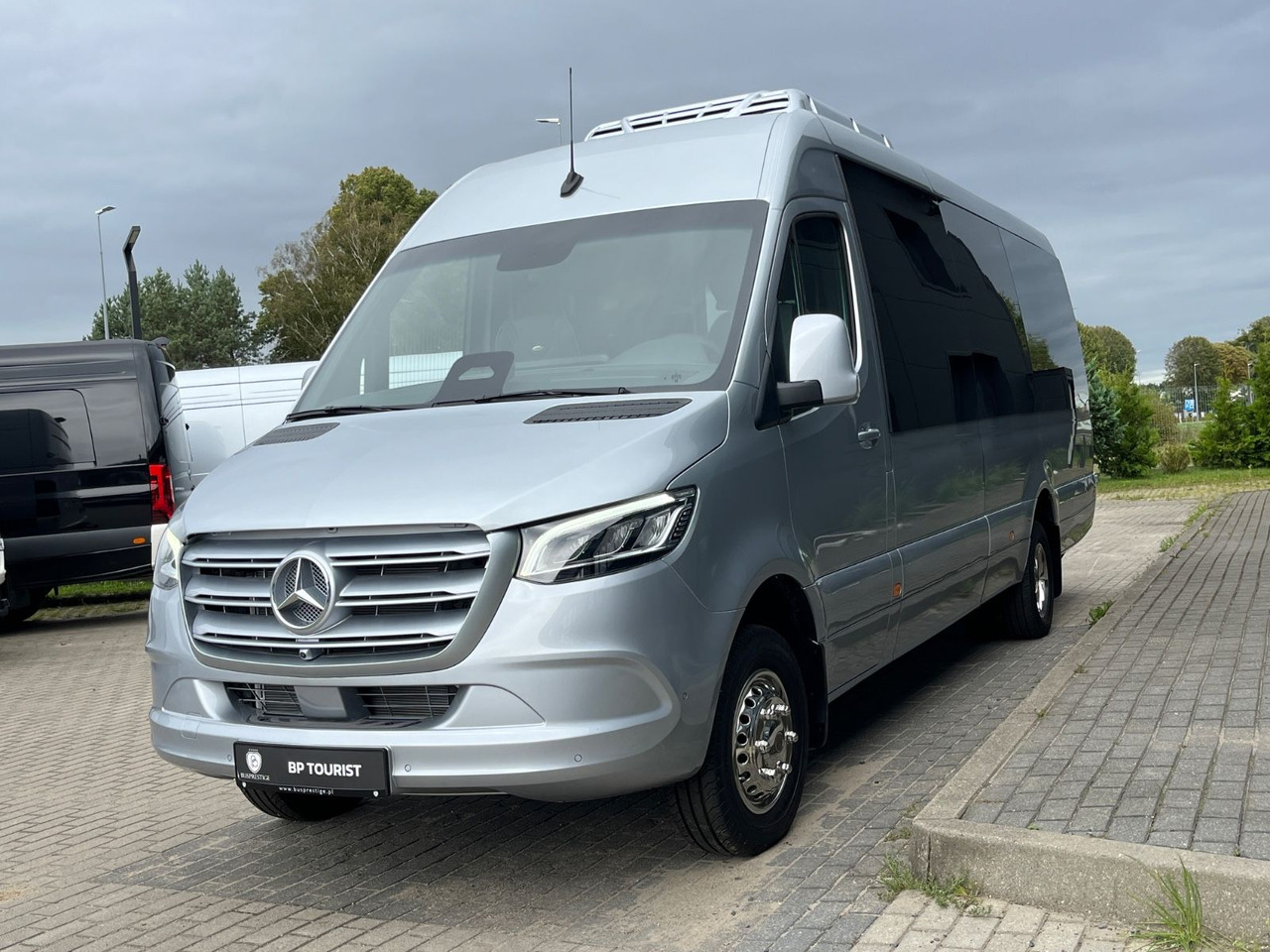 Mercedes-Benz Sprinter 519 TRANSFER XL / 22+1+1 / ON STOCK!!! Mercedes-Benz Sprinter 519 TOURIST XL/ 21-24 Seats/ IN STOCK! - Minibus, Passenger van: picture 3 Mercedes-Benz Sprinter 519 TRANSFER XL / 22+1+1 / ON STOCK!!! Mercedes-Benz Sprinter 519 TOURIST XL/ 21-24 Seats/ IN STOCK! - Minibus, Passenger van: picture 3