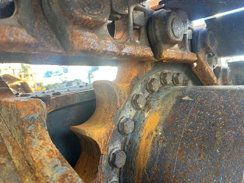 New Crawler excavator Volvo ECR 235 EL: picture 19