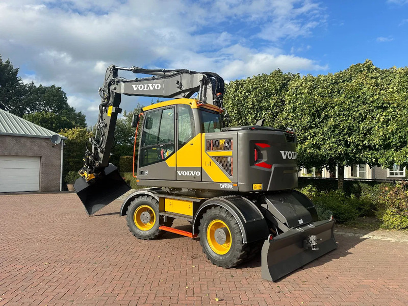 Volvo EWR170 E - Engcon EC319 DC3 - UNUSED - Wheel excavator: picture 2 Volvo EWR170 E - Engcon EC319 DC3 - UNUSED - Wheel excavator: picture 2