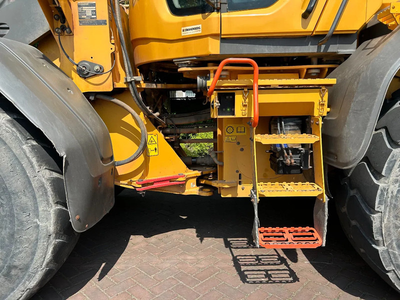 New Wheel loader Volvo L90 H: picture 11 New Wheel loader Volvo L90 H: picture 11