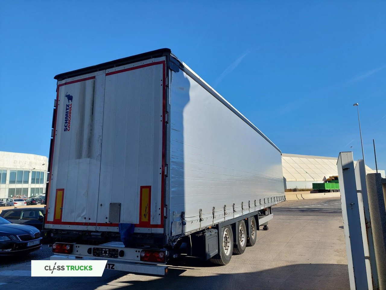 Schmitz Cargobull SCS24/L Varios - Curtainsider semi-trailer: picture 3 Schmitz Cargobull SCS24/L Varios - Curtainsider semi-trailer: picture 3