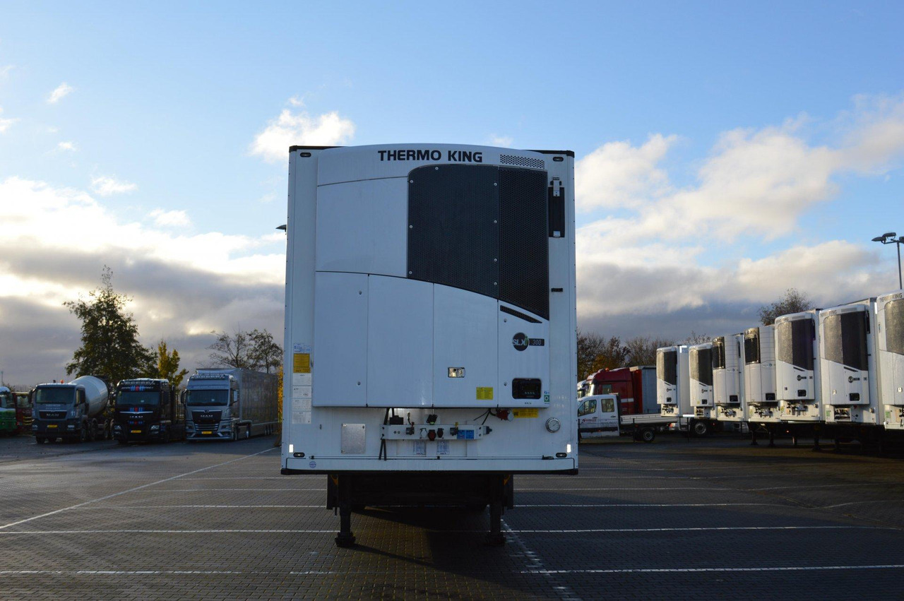 Schmitz Cargobull SKO Double Deck FP 45 ThermoKing SLXi 300 Lifting Axle - Refrigerator semi-trailer: picture 2 Schmitz Cargobull SKO Double Deck FP 45 ThermoKing SLXi 300 Lifting Axle - Refrigerator semi-trailer: picture 2
