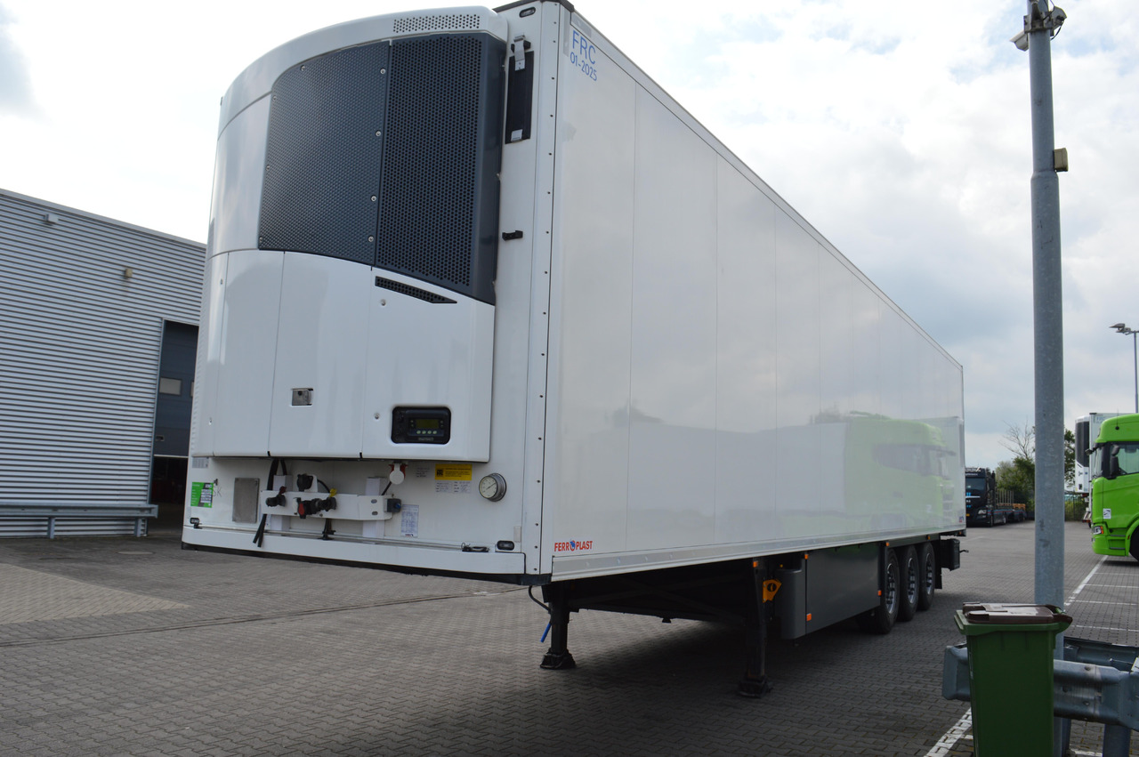 Schmitz Cargobull SKO FP 45 ThermoKing SLXi 300 - Refrigerator semi-trailer: picture 1 Schmitz Cargobull SKO FP 45 ThermoKing SLXi 300 - Refrigerator semi-trailer: picture 1