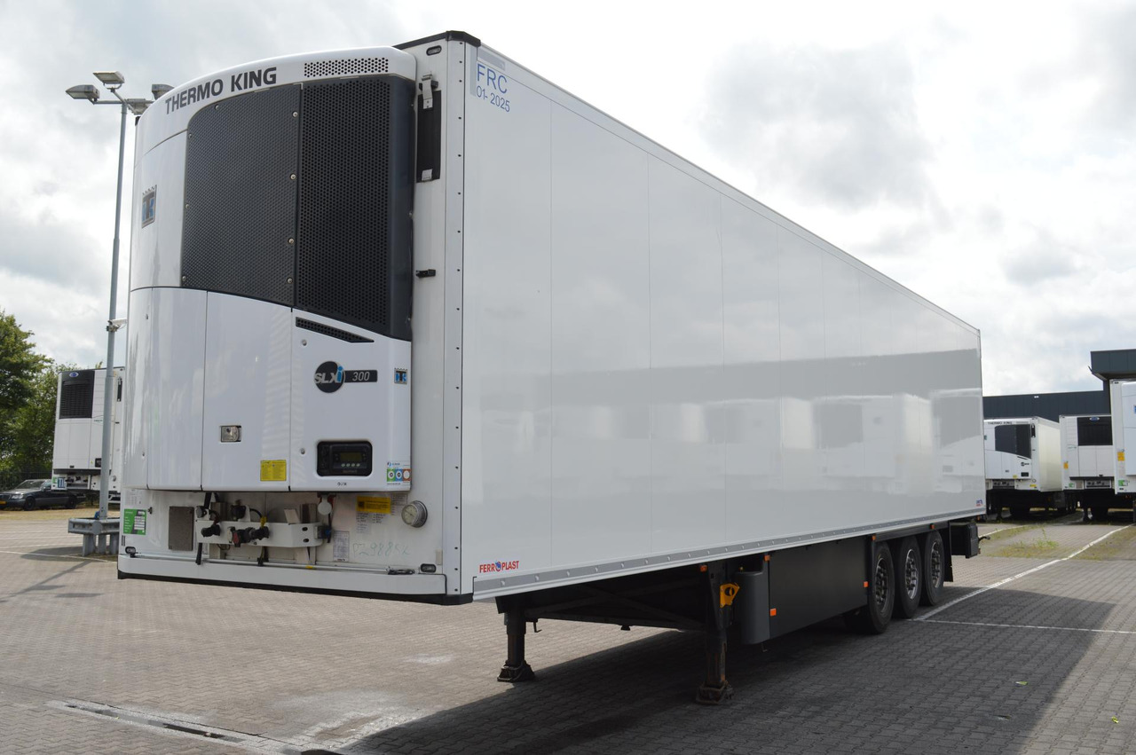 Schmitz Cargobull SKO FP 45 ThermoKing SLXi 300 - Refrigerator semi-trailer: picture 1 Schmitz Cargobull SKO FP 45 ThermoKing SLXi 300 - Refrigerator semi-trailer: picture 1