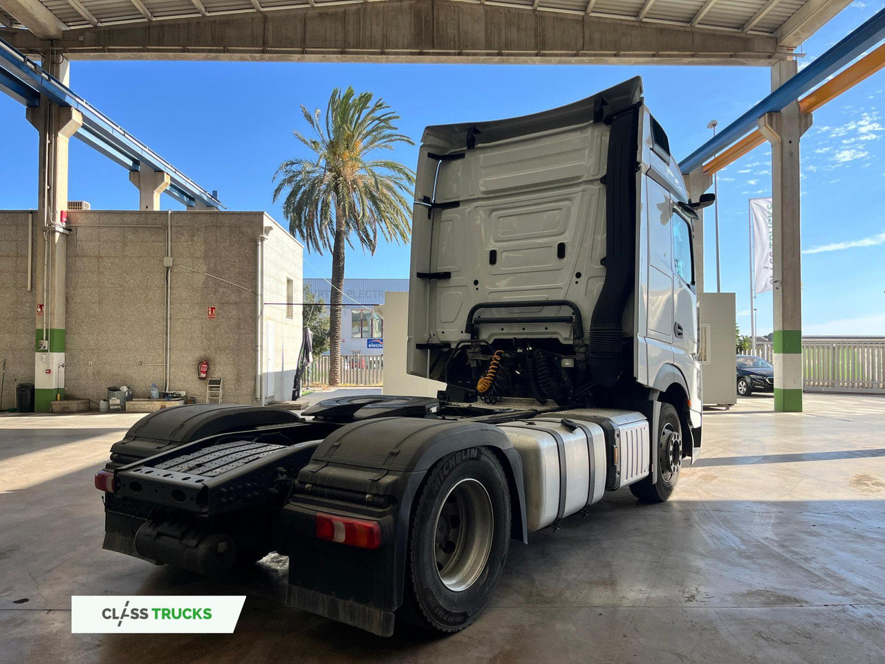 Mercedes-Benz Actros 5 1845 BigSpace CPS1 MICA TCT1 TNAL - Tractor unit: picture 4 Mercedes-Benz Actros 5 1845 BigSpace CPS1 MICA TCT1 TNAL - Tractor unit: picture 4