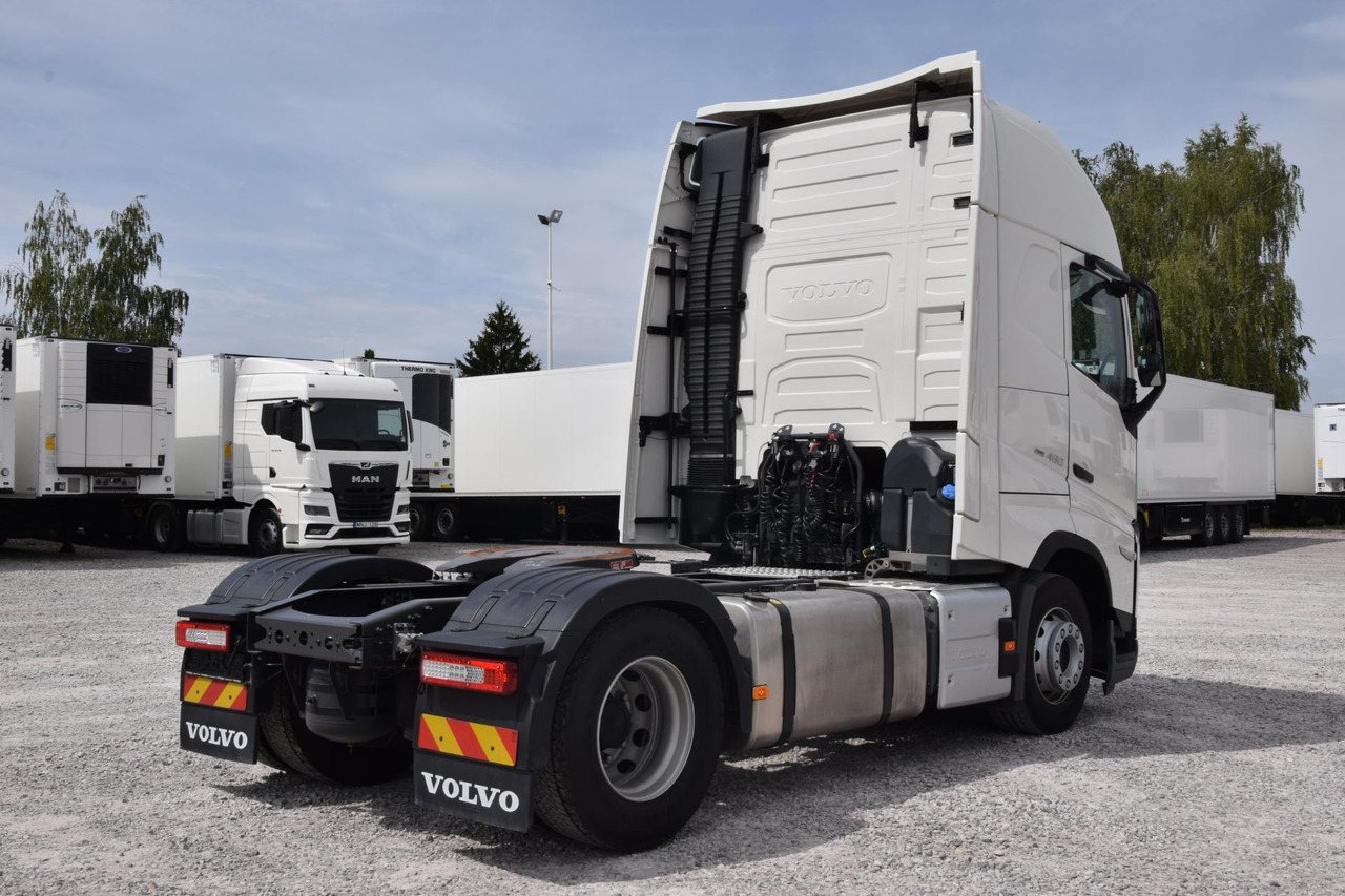 Volvo FH 460 Globetrotter XL i-Save - Tractor unit: picture 4 Volvo FH 460 Globetrotter XL i-Save - Tractor unit: picture 4
