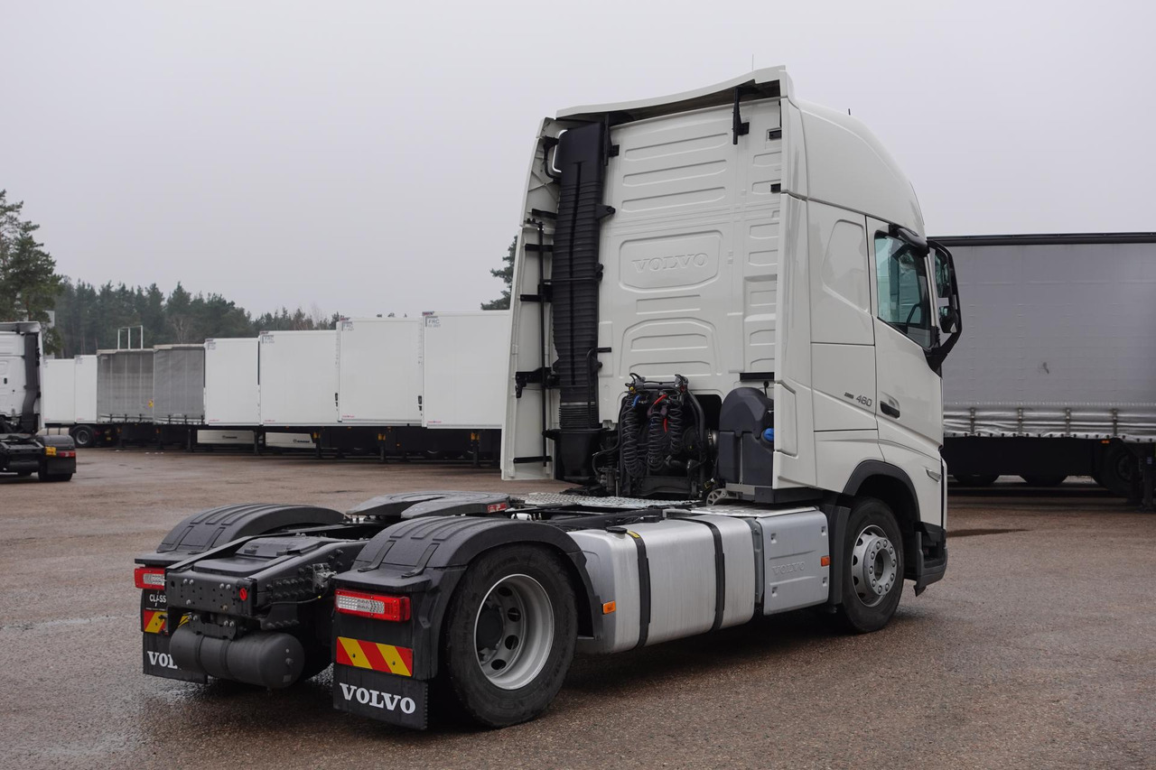 Volvo FH 460 Globetrotter XL i-Save - Tractor unit: picture 4 Volvo FH 460 Globetrotter XL i-Save - Tractor unit: picture 4