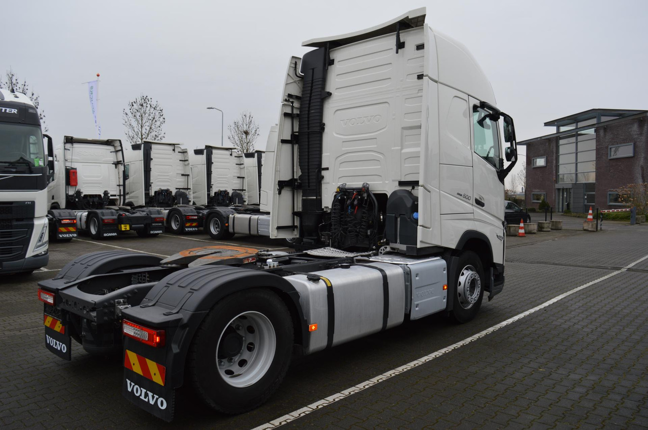 Volvo FH 500 Globetrotter XL - Tractor unit: picture 4 Volvo FH 500 Globetrotter XL - Tractor unit: picture 4