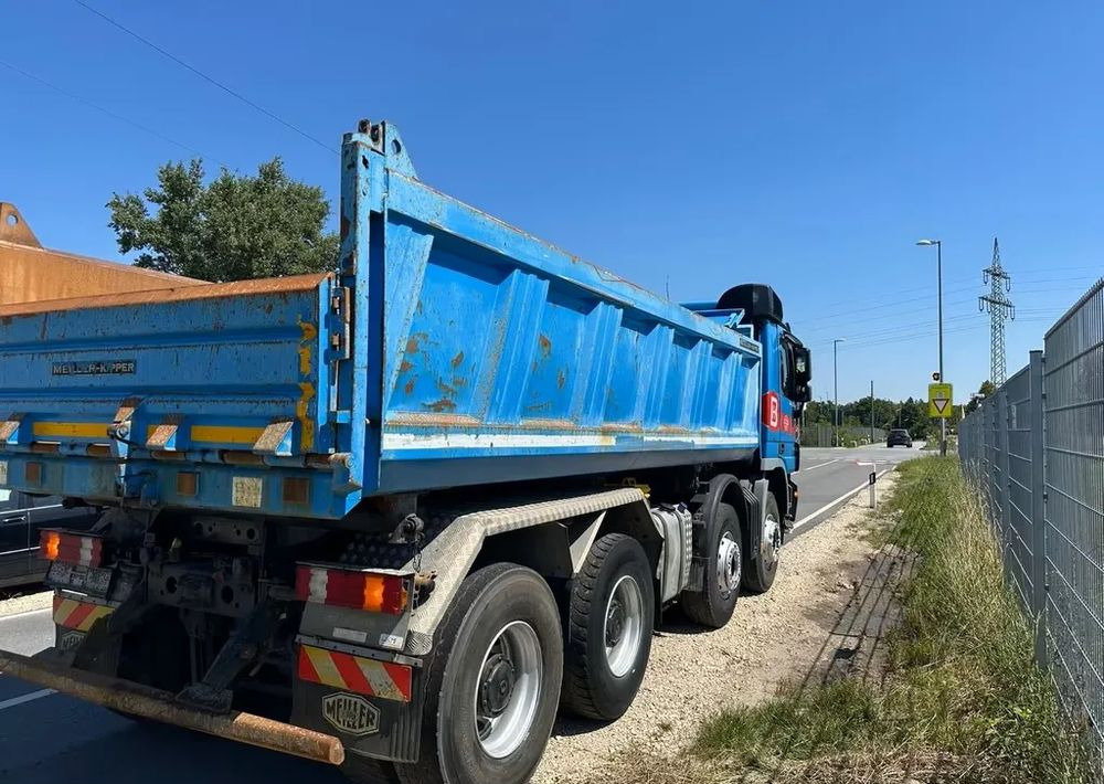 Mercedes-Benz ACTROS MP3 4148 MEILLER – wywrotka 2-stronna Bordmatic/ Retarder / Euro 5 - Tipper: picture 3 Mercedes-Benz ACTROS MP3 4148 MEILLER – wywrotka 2-stronna Bordmatic/ Retarder / Euro 5 - Tipper: picture 3