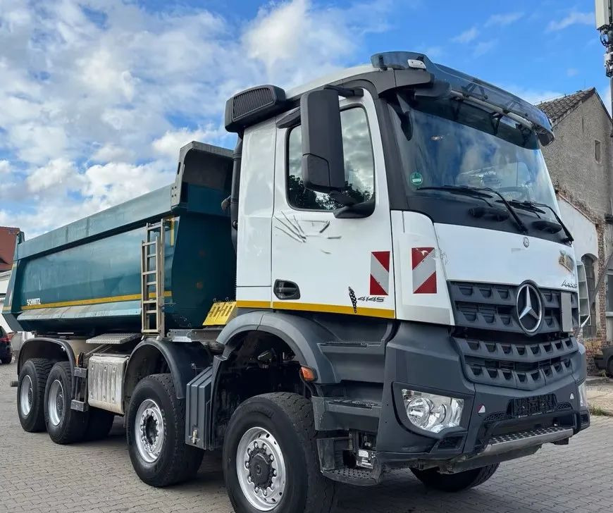 Mercedes-Benz Mercedes-Benz Arocs 4145AK 8x6 Allrad | Wywrotka Schmitz Mulda z hydrauliczną zabudową kiprującą | Euro 6c | Przebieg: 144 249 km !!!! - Tipper: picture 3 Mercedes-Benz Mercedes-Benz Arocs 4145AK 8x6 Allrad | Wywrotka Schmitz Mulda z hydrauliczną zabudową kiprującą | Euro 6c | Przebieg: 144 249 km !!!! - Tipper: picture 3