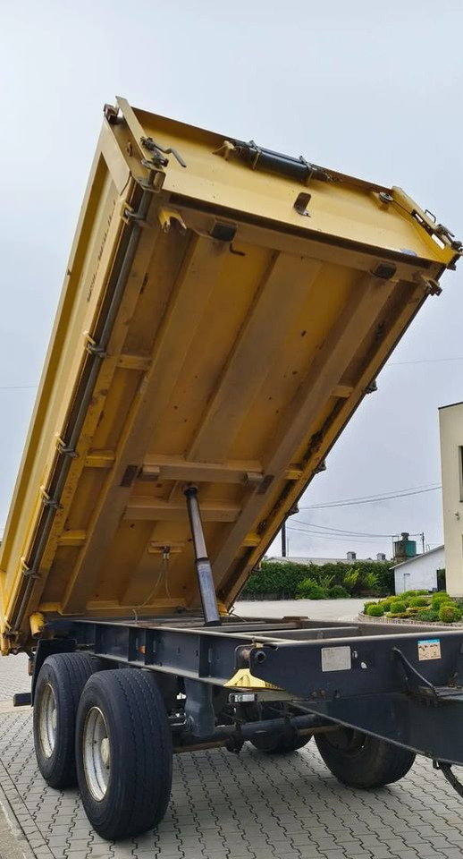 Miller Tandem R180 | Wywrotka 3-stronna | Pneumatyczne zawieszenie | Bordmatik | 2013 | Oś podnoszona - Other machinery: picture 5 Miller Tandem R180 | Wywrotka 3-stronna | Pneumatyczne zawieszenie | Bordmatik | 2013 | Oś podnoszona - Other machinery: picture 5