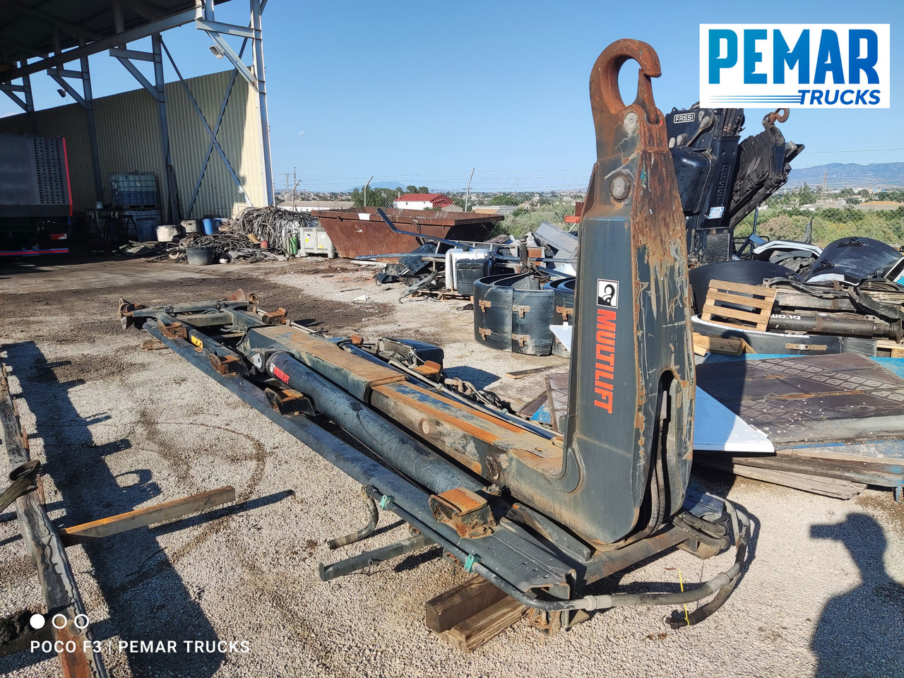 HIAB MULTILIFT HOOKLIFT 21T - Tool/ Equipment: picture 1 HIAB MULTILIFT HOOKLIFT 21T - Tool/ Equipment: picture 1