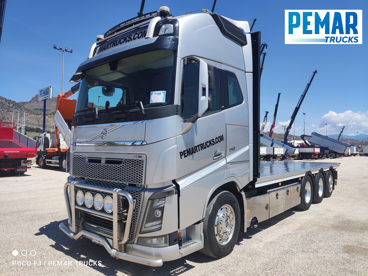 VOLVO FH16 750 8X4 PLATAFORMA CAJA ABIERTA - Dropside/ Flatbed truck: picture 1 VOLVO FH16 750 8X4 PLATAFORMA CAJA ABIERTA - Dropside/ Flatbed truck: picture 1
