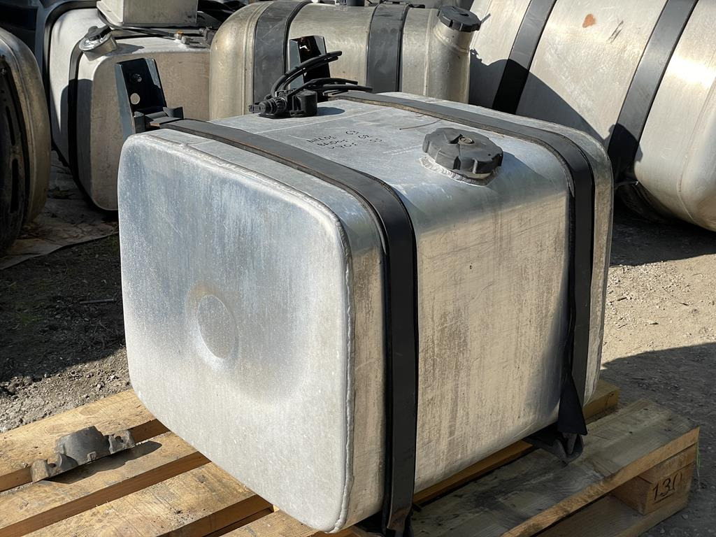 ALUMINUM 240L - Fuel tank for Truck: picture 2 ALUMINUM 240L - Fuel tank for Truck: picture 2