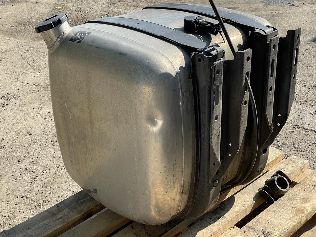 ALUMINUM FUEL TANK 290 L - Fuel tank for Truck: picture 4 ALUMINUM FUEL TANK 290 L - Fuel tank for Truck: picture 4