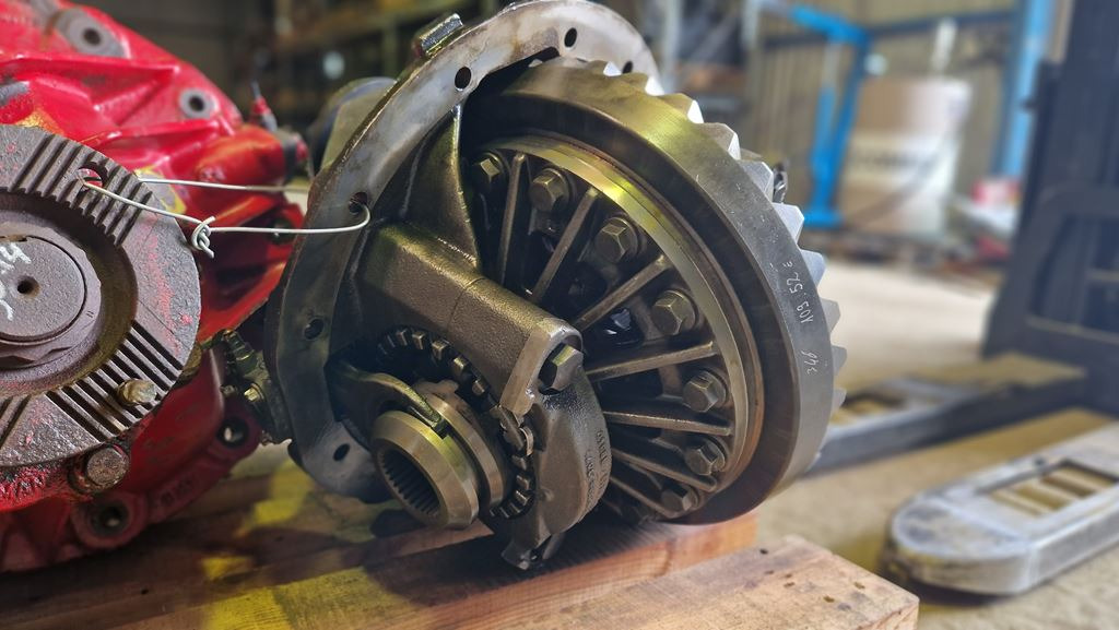 MAN TGX 8:37 - Differential gear for Truck: picture 2 MAN TGX 8:37 - Differential gear for Truck: picture 2